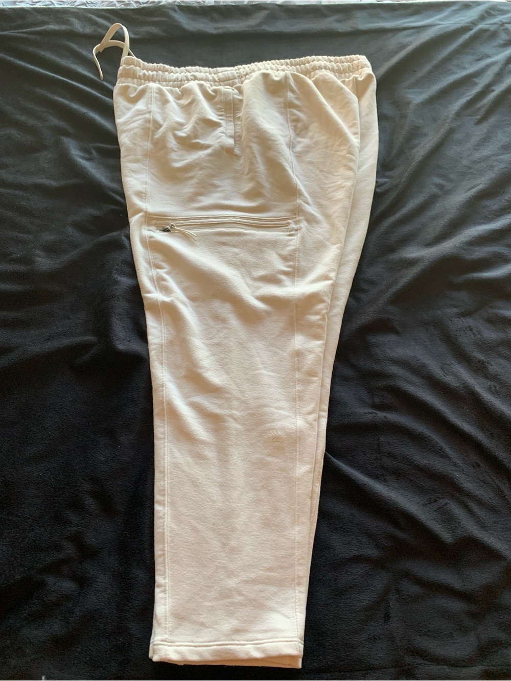 Women’s Cream Athletic Jogger Pants 👖 AJ1 0426